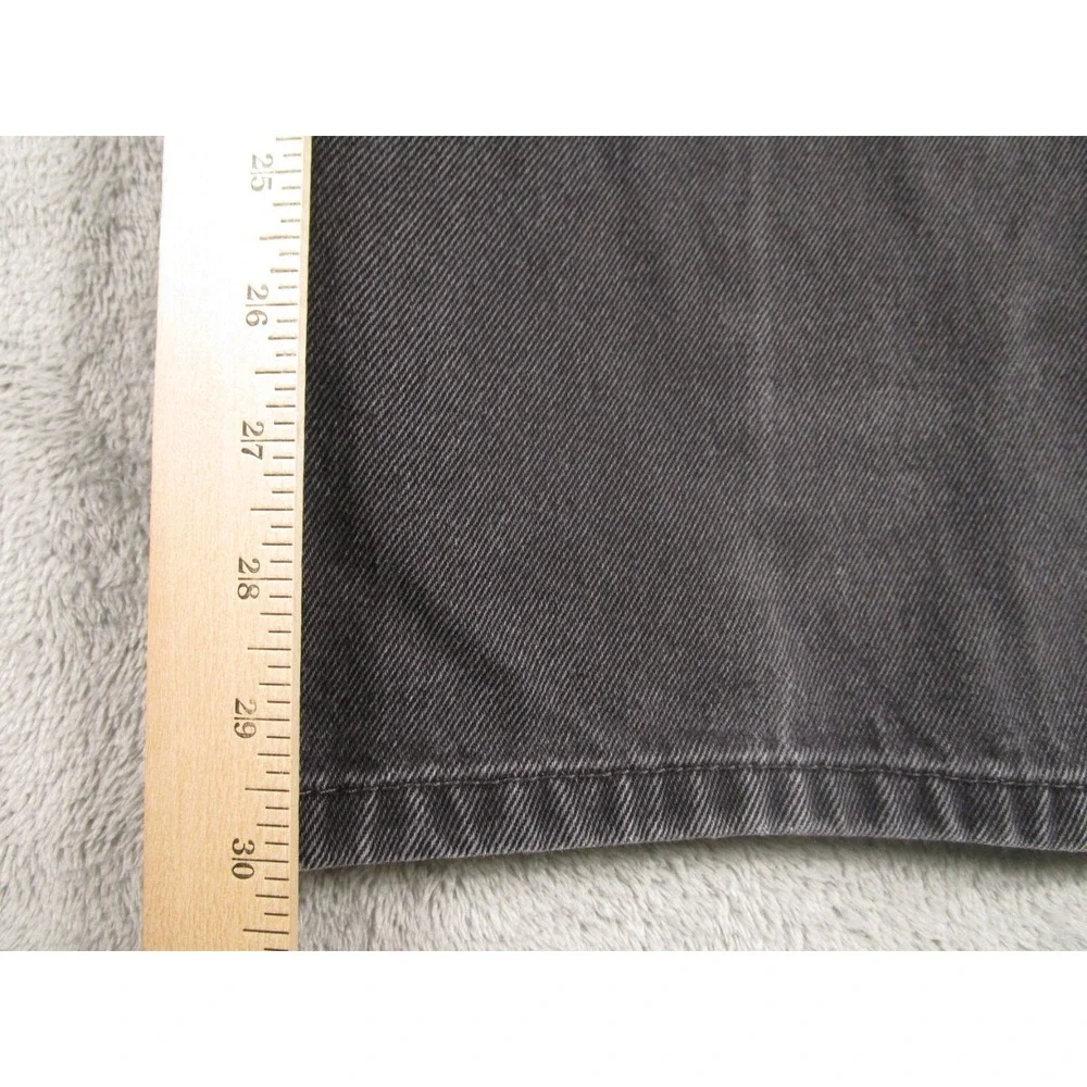 Levis spots jeans